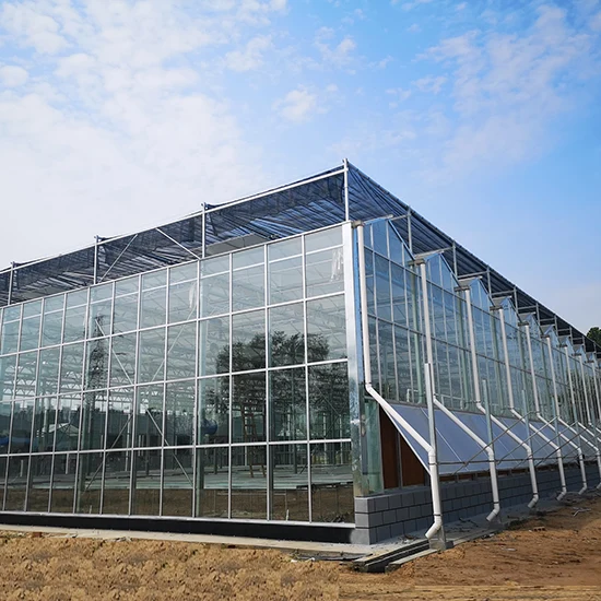 Mga tampok ng mga konektor ng frame ng greenhouse.